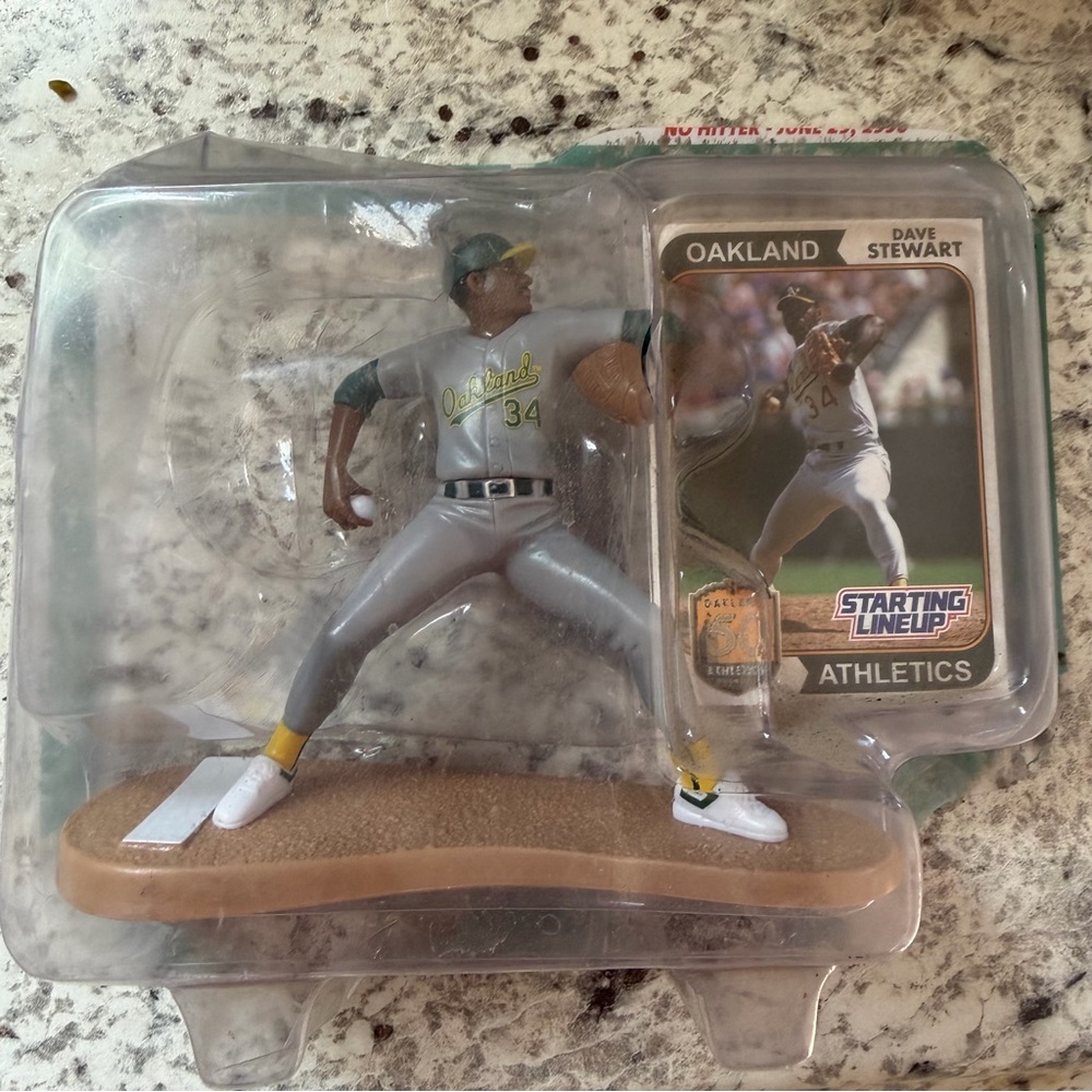 STARTING LUNEUP:DAVE STEWART figurine SGA Oakland A's SLU Limited